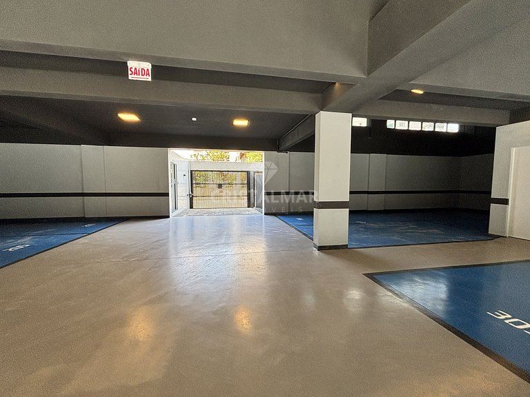 004A- Apto alto padrão com 3 suítes, piscina em Bombas