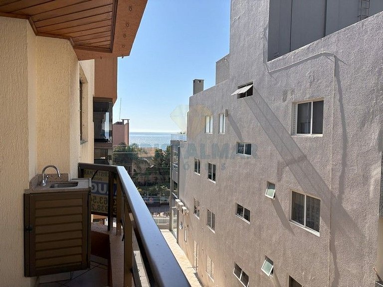 Apto de 2 habitaciones en la Playa de Bombas Código 002