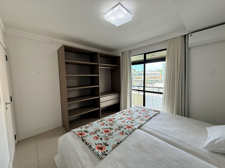 006- Apartamento para até 6 Pessoas em Bombas
