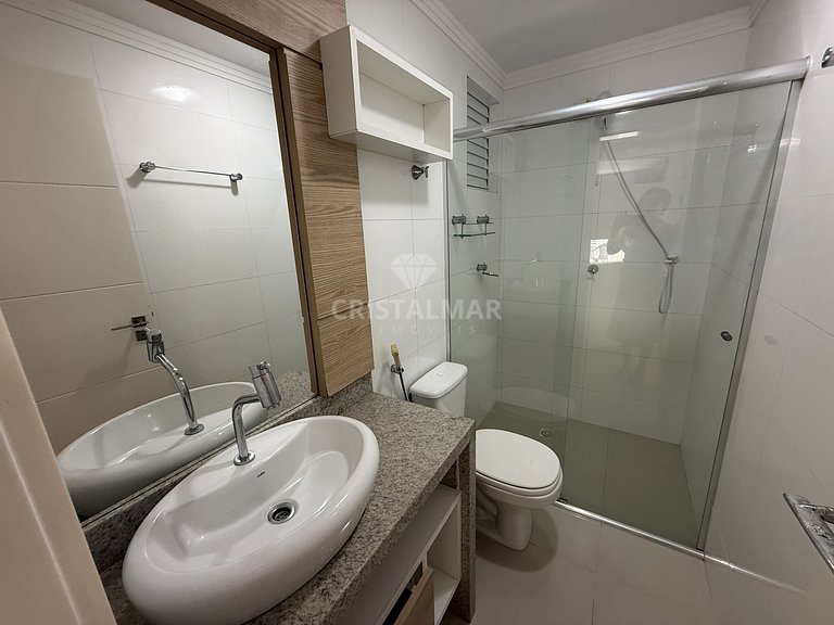 010- 3-Bedroom Apartment 90 Meters from Bombas Beach