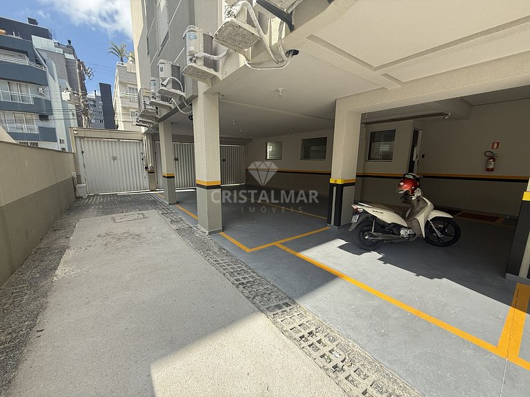 010 - Apartamento 3 Quartos a 90 Metros da Praia de Bombas