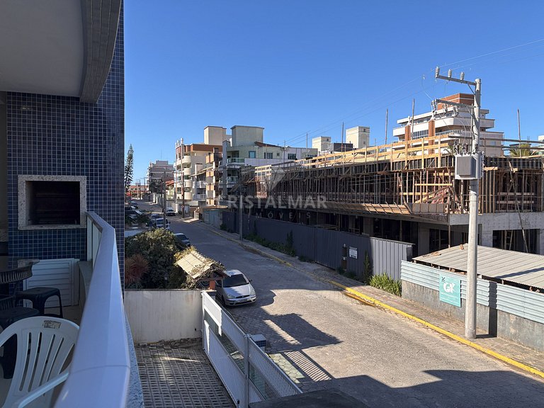 014- Apartamento com Churrasqueira a 230m da Praia de Bombas