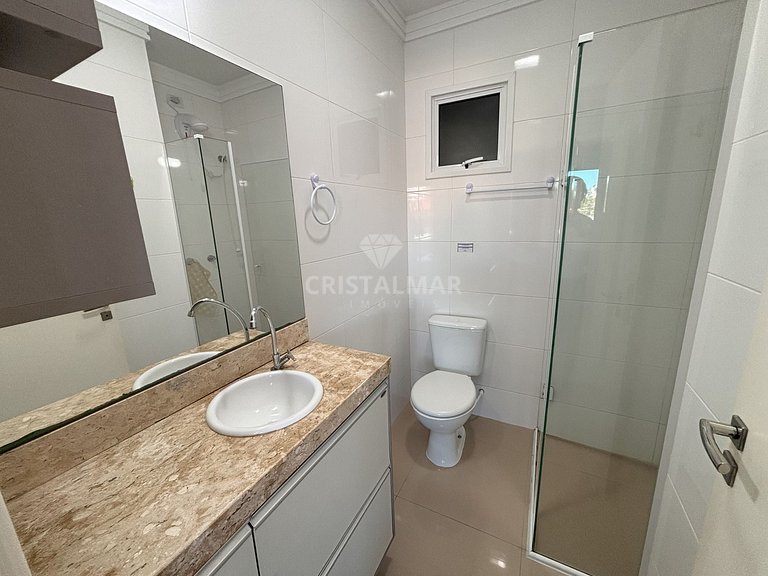 014- Apartamento com Churrasqueira a 230m da Praia de Bombas