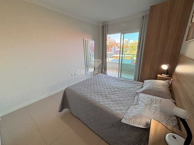 014- Apartamento com Churrasqueira a 230m da Praia de Bombas