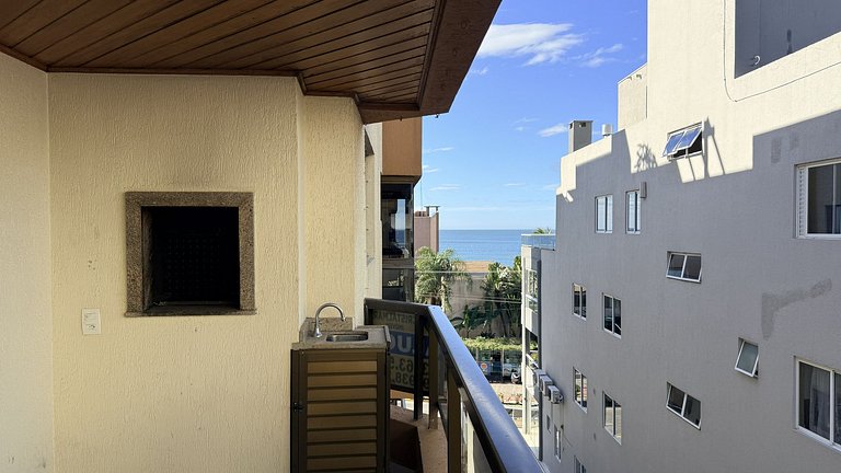 Apto de 2 habitaciones en la Playa de Bombas Código 002