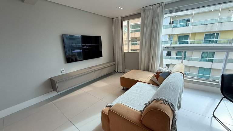 029- Penthouse with 3 suites at Bombas Beach