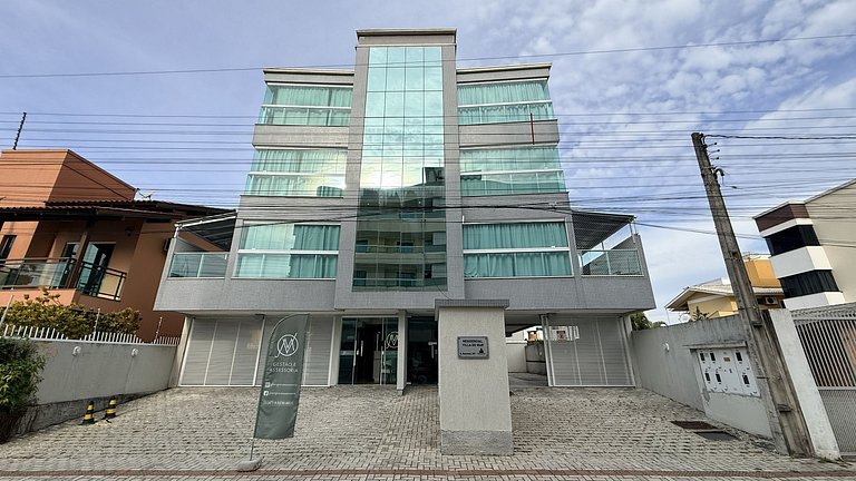029- Cobertura com 3 suítes na Praia de Bombas