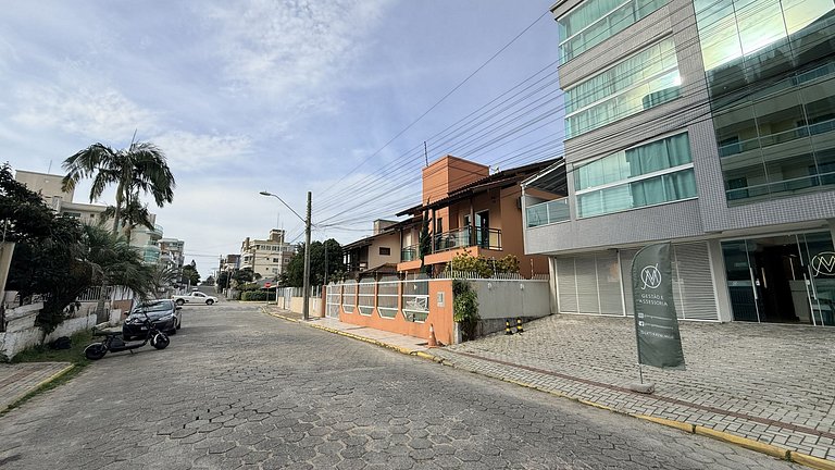 029- Cobertura com 3 suítes na Praia de Bombas