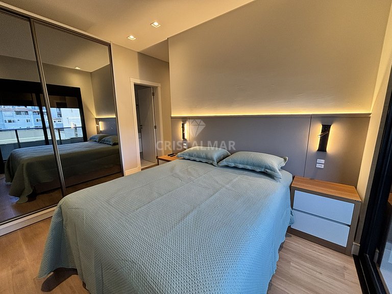 004A- Apto alto padrão com 3 suítes, piscina em Bombas