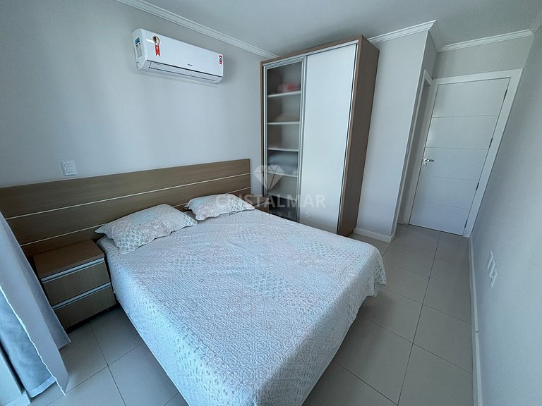012 - Apartamento para 8 Pessoas a 80 Metros da Praia de Bom