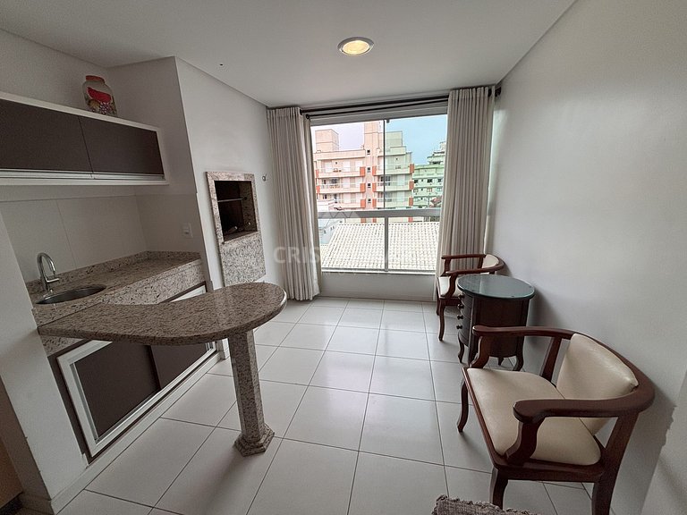 020- Apartamento de 3 habitaciones a 180 metros de la playa