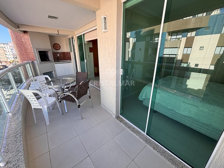 025- Space and Comfort for up to 8 People in Bombas
