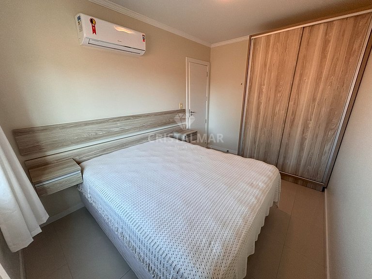 025- Space and Comfort for up to 8 People in Bombas