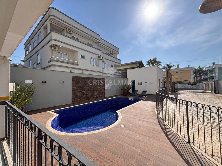 237- Apartamento com Piscina 2 Quartos 250m Praia Bombas