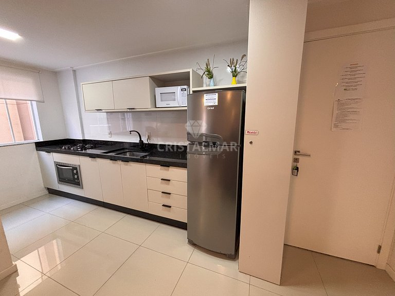 225- Apartamento com Piscina 2 Quartos 300m Praia Bombas