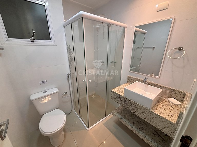 225- Apartamento con piscina 2 habitaciones a 300 m de la pl