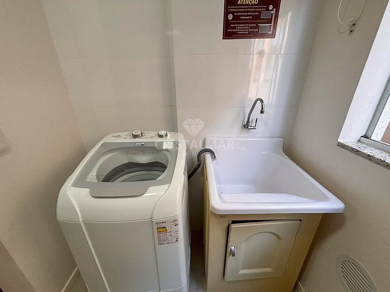 225- Apartamento com Piscina 2 Quartos 300m Praia Bombas