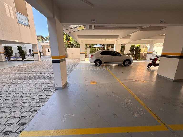 225- Apartamento com Piscina 2 Quartos 300m Praia Bombas