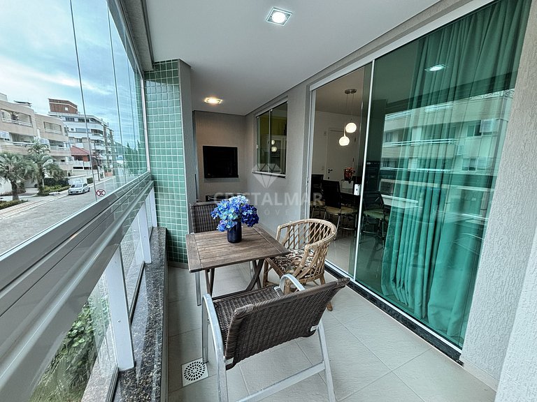 Apartment for 8 People 80m from Bombas Beach