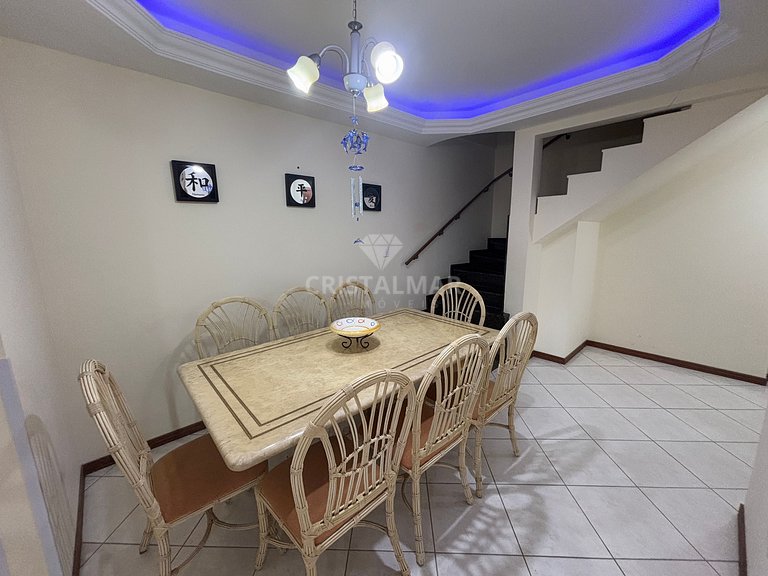 035B- Accommodation for 8 people with pool and private terra