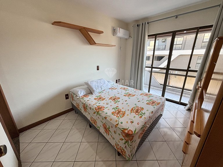 040- 2-Bedroom Apartment with Barbecue in Bombinhas