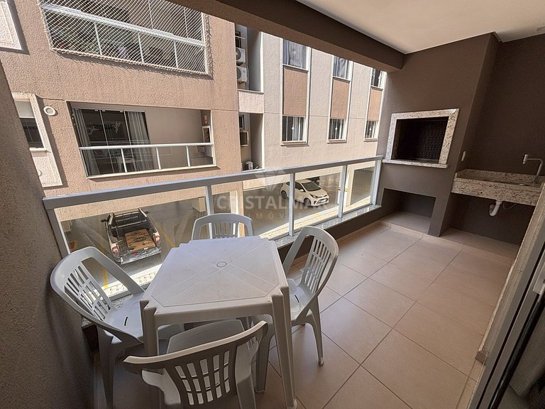 048- Apartamento para 6 Pessoas a 300m da Praia