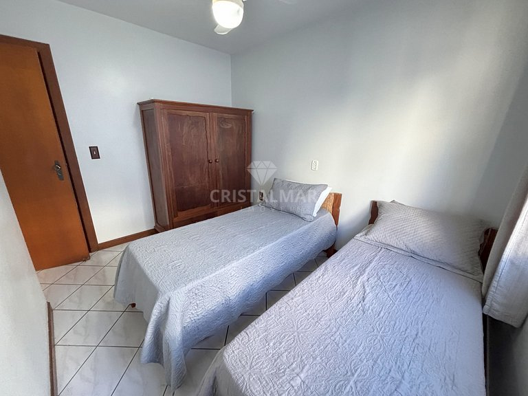 077- Apartamento 50m Praia Bombas Sacada Churrasqueira 6 Pes