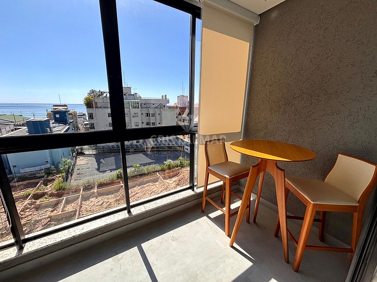 023- Apartamento con vista al mar piscina y parrilla a 200 m