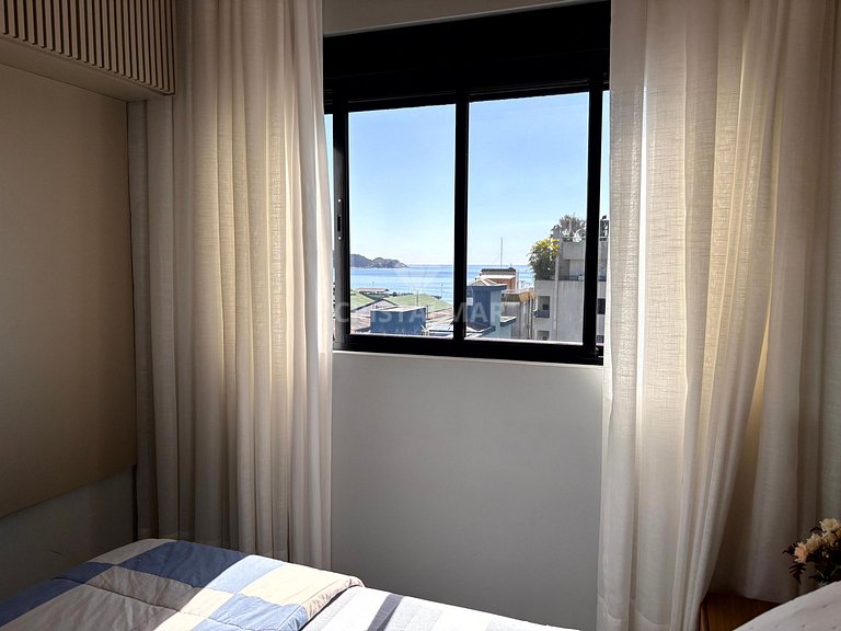 023- Apartment with Sea View Pool and Barbecue 200m from Bom