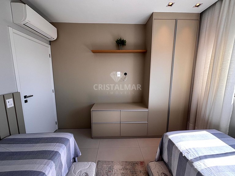023- Apartamento con vista al mar piscina y parrilla a 200 m