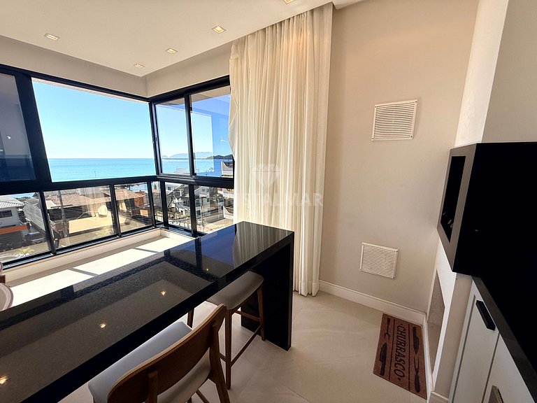 037- Apartamento Alto Padrão 3 Suítes a 80m da Praia Com Pis