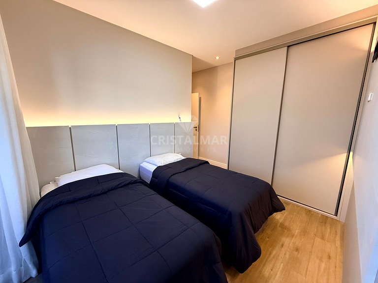 037- Apartamento de alto nivel con 3 suites a 80 metros de l