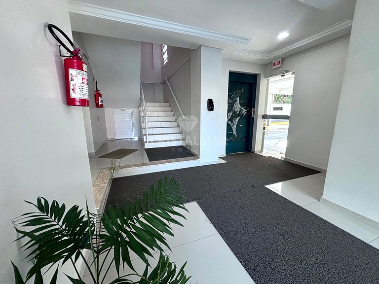 Penthouse just a few steps from Bombas Beach