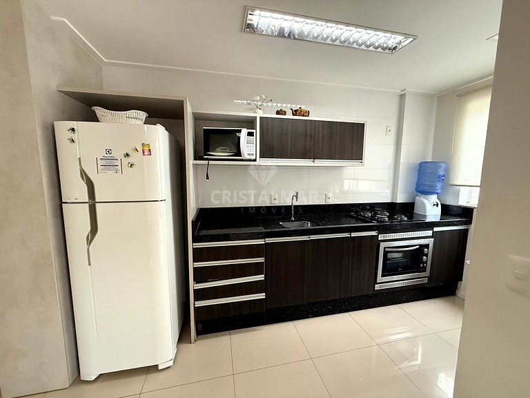 048B- Apartamento para até 6 Pessoas com Piscina em Bombas