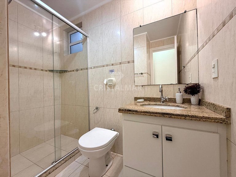 153- Apartamento para 7 Pessoas a 100 Metros da Praia de Bom