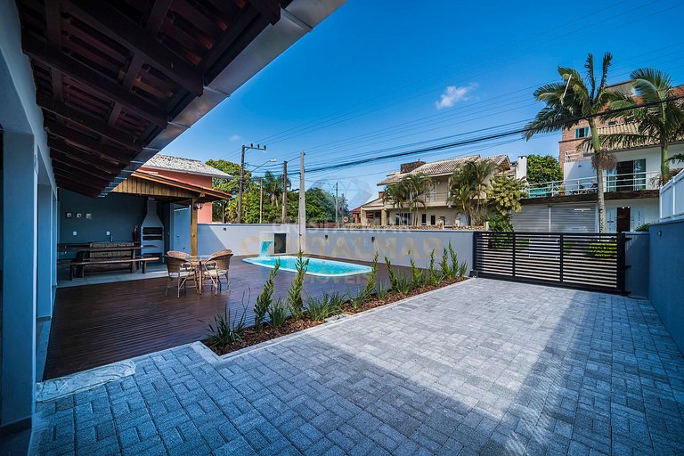 164- Spacious House with Pool for 12 Guests in Bombas