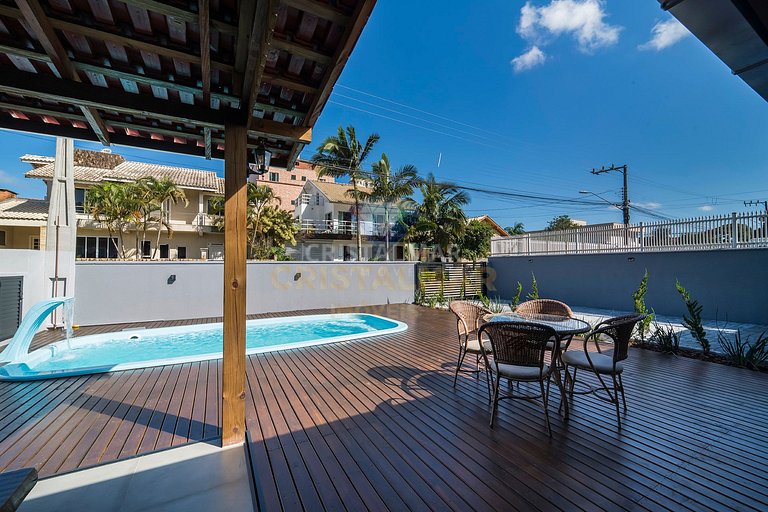 164- Spacious House with Pool for 12 Guests in Bombas