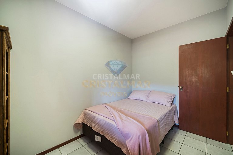 164- Casa com Piscina para 12 Pessoas em Bombas