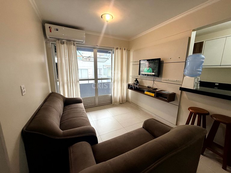 035A- Apartment for up to 9 people just 50 meters from Bomba