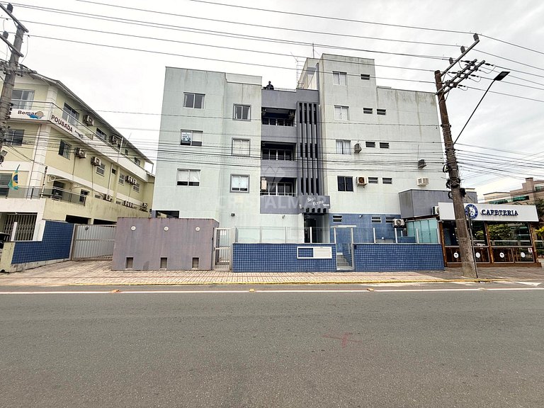 035A- Apartamento para até 9 Pessoas a 50m da Praia de Bomba