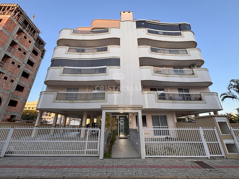 148- Apartamento para 5 Pessoas em Bombas