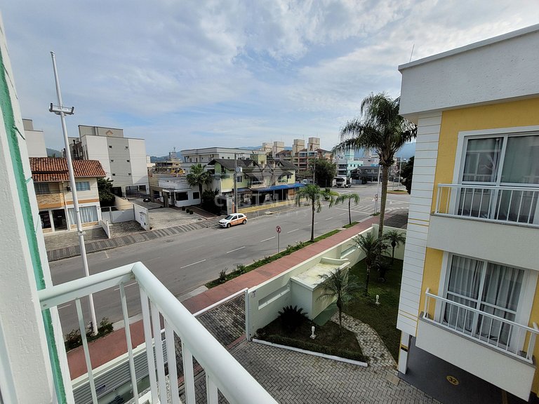 Apartment with Pool 2 Bedrooms in Bombas