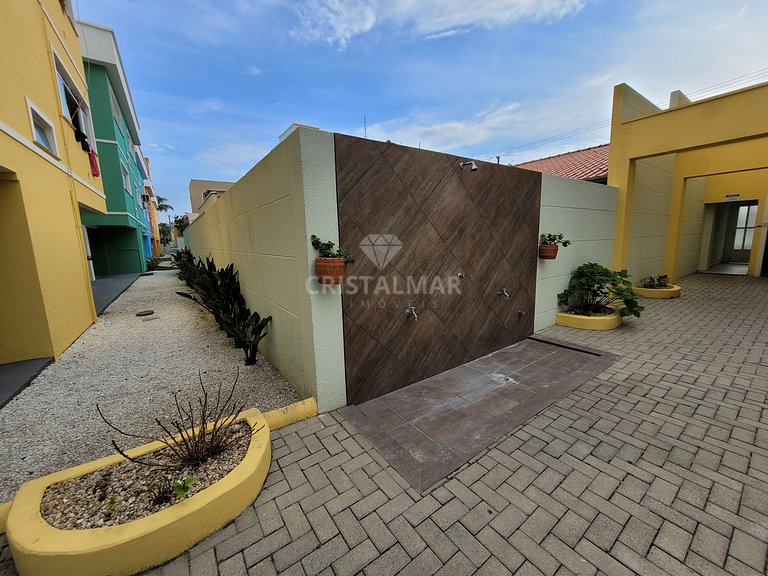 254- Apartamento com Piscina 2 Quartos em Bombas