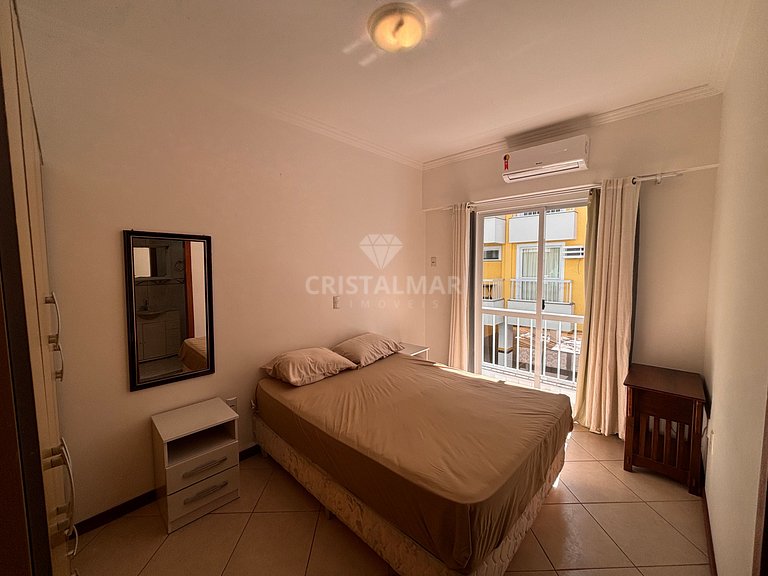 252- Two-Bedroom Apartment with Pool, 200 Meters from Bombas
