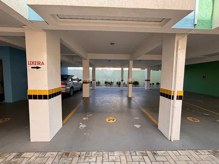 252- Apartamento com Piscina 2 Quartos 200m Praia Bombas