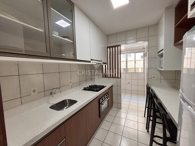 Apartamento de 2 habitaciones con vista parcial al mar a 70