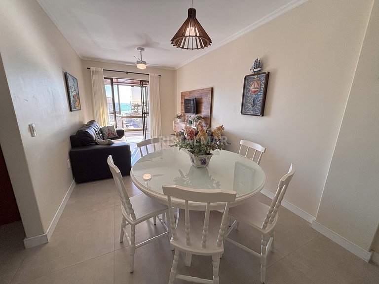 216- 2-bedroom apartment 50 meters from Bombas Beach