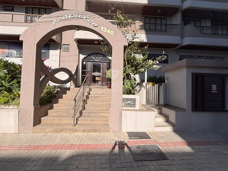 216- Apartamento de 2 dormitorios a 50 metros de la playa de