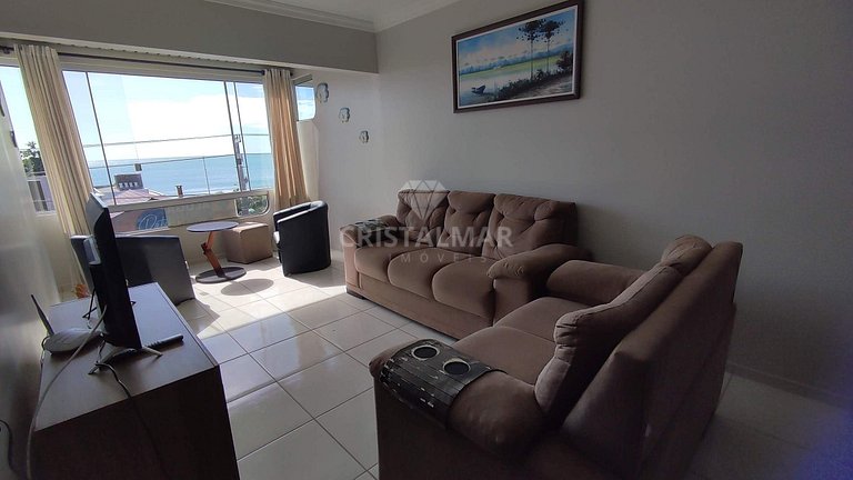 215- Apartment with sea view, 2 bedrooms, 50 meters from Bom