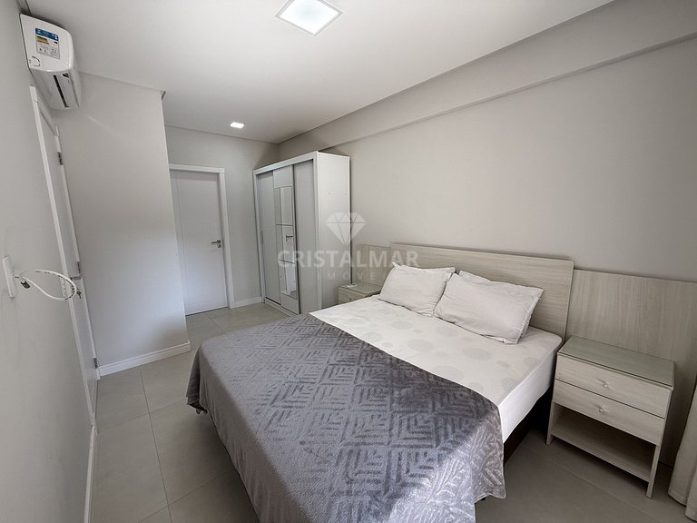 172A- Apartment for 5 Guests with Pool in Bombas